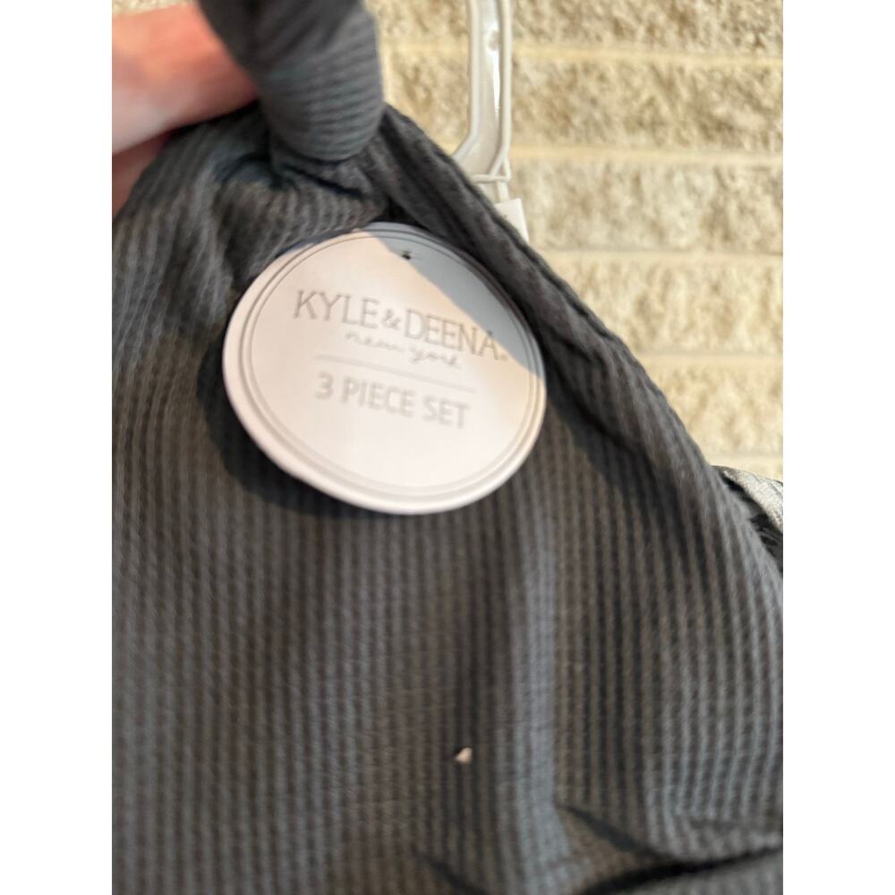Kyle and Deena 3 Piece Boys NWT 6-9M - Picture 2 of 3